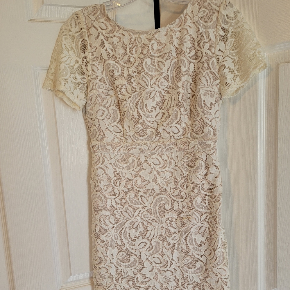 Open back dress - Picture 2 of 3